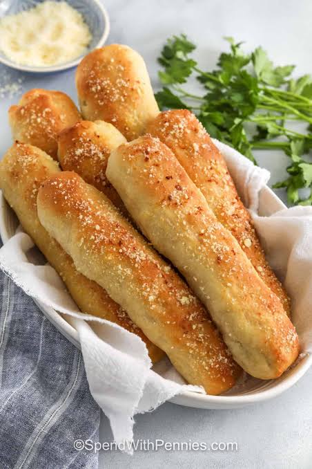 Breadsticks — Bakerz bakery product