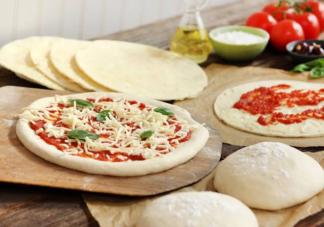 Frozen Pizza Base — Bakerz bakery product