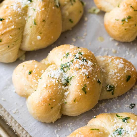 Garlic Knots — Bakerz bakery product